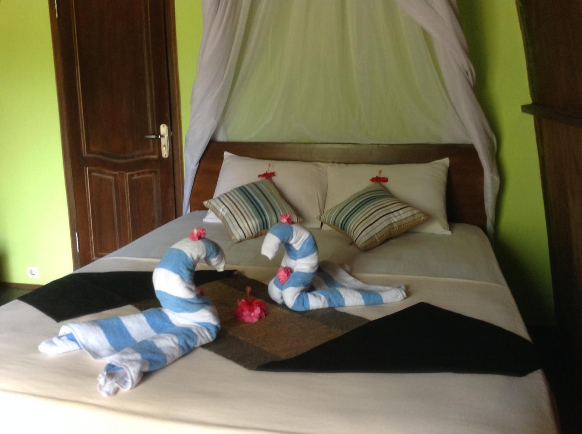 Gili Garden Bungalow Gili Meno Ngoại thất bức ảnh